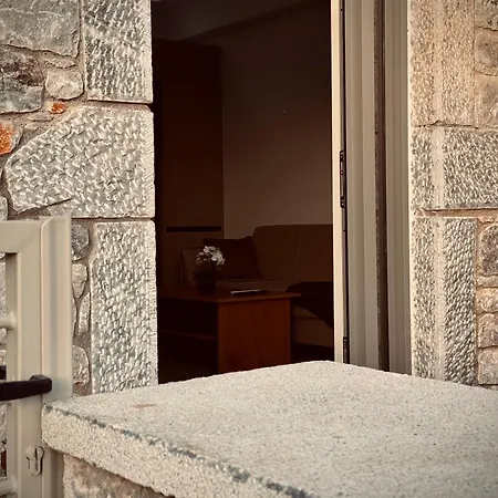 Appartamento Roza Stone House
