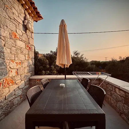 Roza Stone House Appartamento *